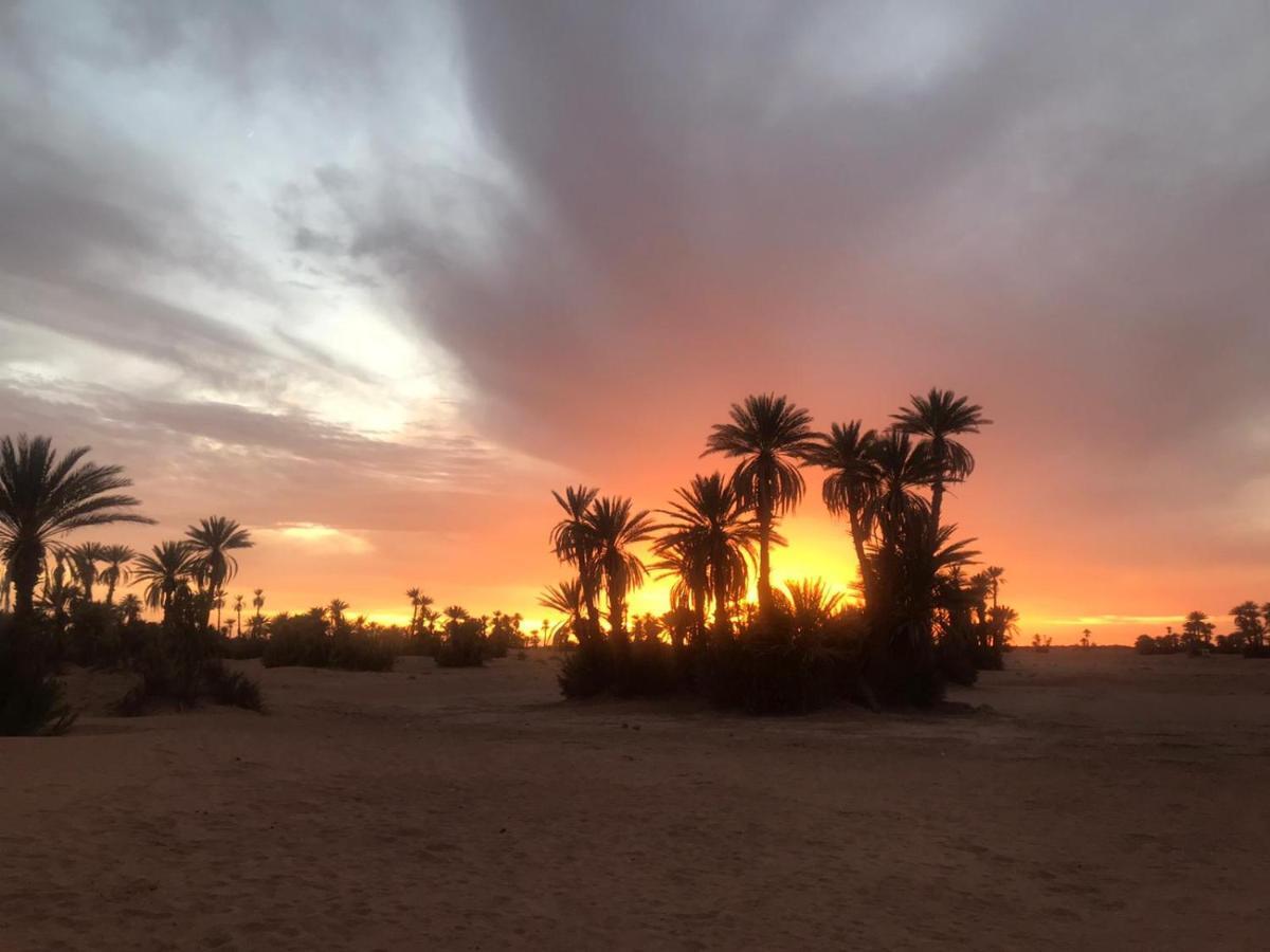 Camp Sahara Majestic Bed & Breakfast M'Hamid Exterior foto